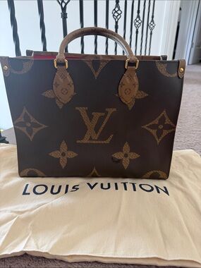 Louis Vuitton Brown Reverse Monogram Medium Canvas Tote. Full set, PRESTINE 🤎